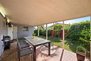 8930 SW 38th St, Miami, FL 33165 - Photo 14