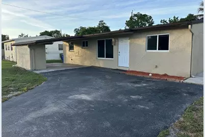 6327 SW 2nd St, Margate, FL 33068 - Photo 2