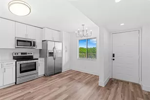 7301 Amberly Ln, Delray Beach, FL 33446 - Photo 2