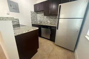 720 NE 2nd St, Fort Lauderdale, FL 33301 - Photo 2