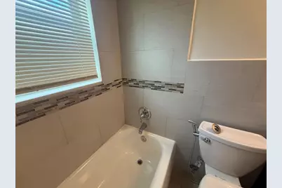 720 NE 2nd St, Unit #6, Fort Lauderdale, FL 33301 - Photo 12