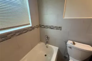 720 NE 2nd St, Fort Lauderdale, FL 33301 - Photo 12