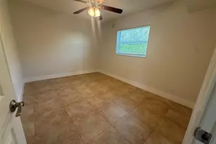 720 NE 2nd St, Fort Lauderdale, FL 33301 - Photo 8