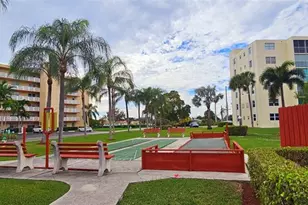 121 SE 3rd Ave, Dania Beach, FL 33004 - Photo 32