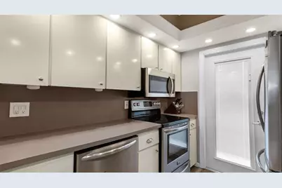 1100 SW 12th St, Unit #109, Fort Lauderdale, FL 33315 - Photo 10