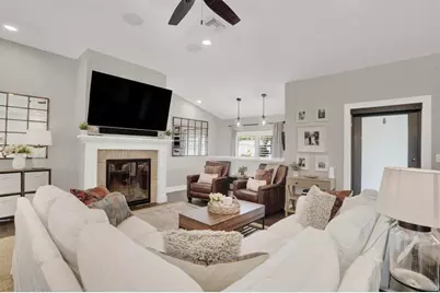 2713 NE 21st Ave, Fort Lauderdale, FL 33306 - Photo 8
