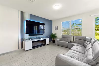 1653  Lindley Street, West Palm Beach, FL 33407 - Photo 10