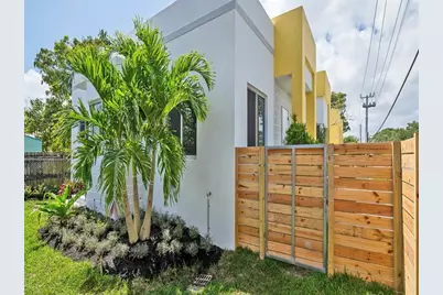 560 NW 12th St, Fort Lauderdale, FL 33311 - Photo 26