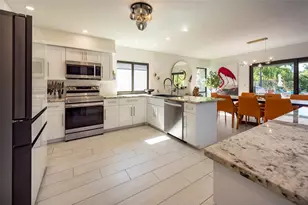 7831 NW 4th St, Plantation, FL 33324 - Photo 14