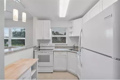 373  Tilford R, Unit #373, Deerfield Beach, FL 33442 - Photo 6