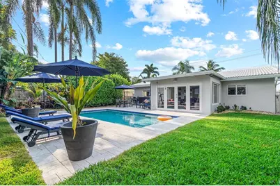 1915 NE 18th St, Fort Lauderdale, FL 33305 - Photo 2