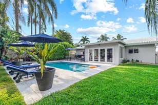 1915 NE 18th St, Fort Lauderdale, FL 33305 - Photo 2