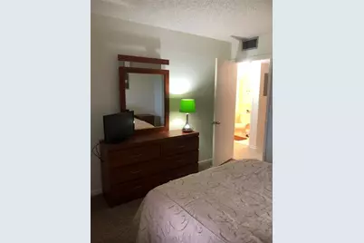 850 SW 133, Unit #B406, Pembroke Pines, FL 33027 - Photo 14