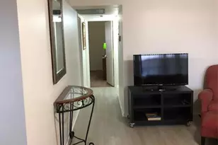 850 SW 133 Unit, Pembroke Pines, FL 33027 - Photo 2