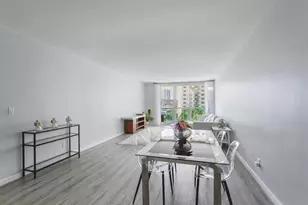 19380 Collins Ave, Sunny Isles Beach, FL 33160 - Photo 8