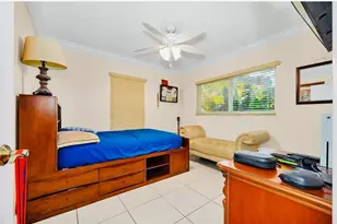 5101 SW 6th Pl, Margate, FL 33068 - Photo 4