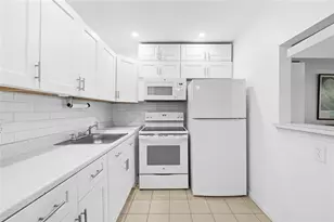 39 Prescott B, Deerfield Beach, FL 33442 - Photo 2