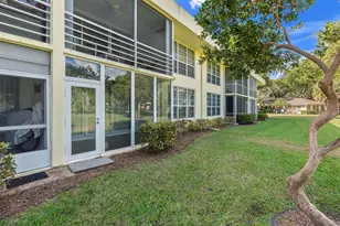 500 Oaks Ln, Pompano Beach, FL 33069 - Photo 26