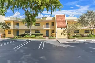 500 Oaks Ln, Pompano Beach, FL 33069 - Photo 2