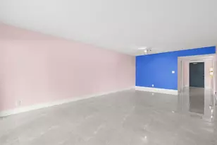 500 Oaks Ln, Pompano Beach, FL 33069 - Photo 12