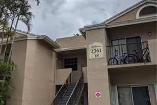 2361 NW 96th Terrace Unit #18 G, Pembroke Pines, FL 33024 - Photo 1