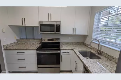 2361 NW 96th Terrace, Unit #18 G, Pembroke Pines, FL 33024 - Photo 12