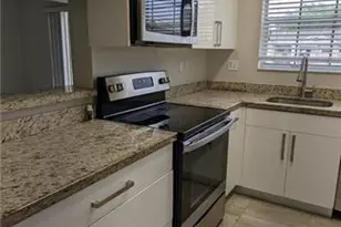 2361 NW 96th Terrace Unit #18 G, Pembroke Pines, FL 33024 - Photo 10