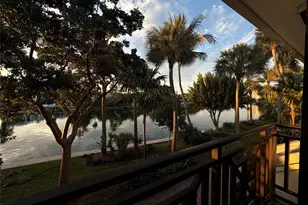 1645 S Ocean Ln, Fort Lauderdale, FL 33316 - Photo 6