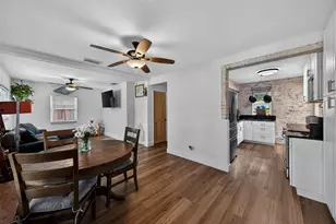 270 NE 42nd Ct, Oakland Park, FL 33334 - Photo 4