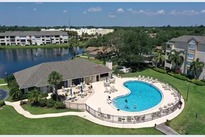 6175 S Mirror Lake Dr, Unit #301, Sebastian, FL 32958 - Photo 4