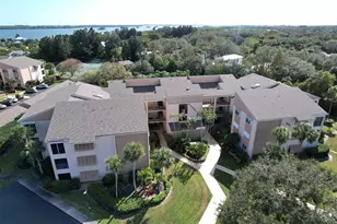 6175 S Mirror Lake Dr, Sebastian, FL 32958 - Photo 60