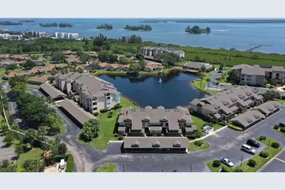 6175 S Mirror Lake Dr, Unit #301, Sebastian, FL 32958 - Photo 24