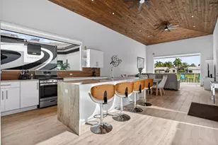 632 N Cortez Dr, Margate, FL 33068 - Photo 2