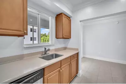 9930  Collins Ave, Unit #14, Bal Harbour, FL 33154 - Photo 6