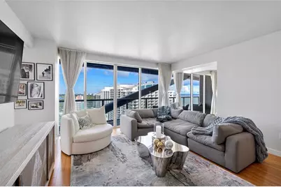 3101  Bayshore Dr, Unit #2406, Fort Lauderdale, FL 33304 - Photo 12