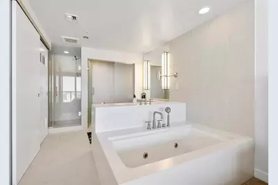 3101  Bayshore Dr, Unit #2406, Fort Lauderdale, FL 33304 - Photo 24