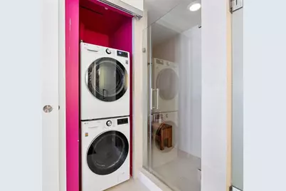 3101  Bayshore Dr, Unit #2406, Fort Lauderdale, FL 33304 - Photo 32