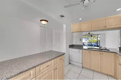 777 S Federal Hwy, Unit #N105, Pompano Beach, FL 33062 - Photo 4