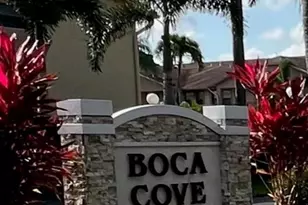 9430 Boca Cove Cir, Boca Raton, FL 33428 - Photo 10