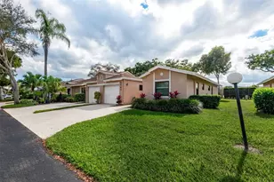 8260 Summerbreeze Ln, Boca Raton, FL 33496 - Photo 2