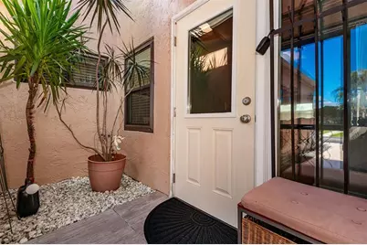 8260  Summerbreeze Ln, Boca Raton, FL 33496 - Photo 4