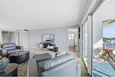 1332  Bayview Dr, Unit #401, Fort Lauderdale, FL 33304 - Photo 10