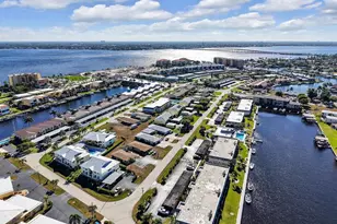 4021 SE 19th Ave, Cape Coral, FL 33904 - Photo 36