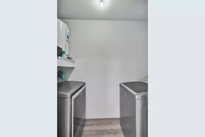 4017  Woodside Dr, Coral Springs, FL 33065 - Photo 30