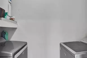 4017 Woodside Dr, Coral Springs, FL 33065 - Photo 30