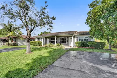 4017  Woodside Dr, Coral Springs, FL 33065 - Photo 2