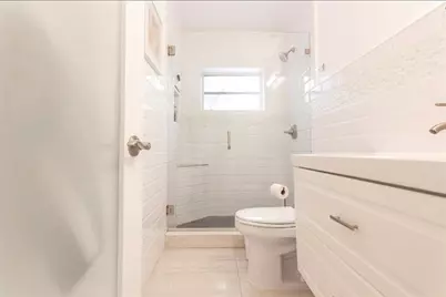 1311  Monroe St, Hollywood, FL 33019 - Photo 12