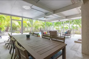 1311 Monroe St, Hollywood, FL 33019 - Photo 8