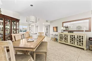 800 SW 125th Way, Pembroke Pines, FL 33027 - Photo 14