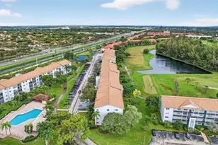 800 SW 125th Way, Pembroke Pines, FL 33027 - Photo 26